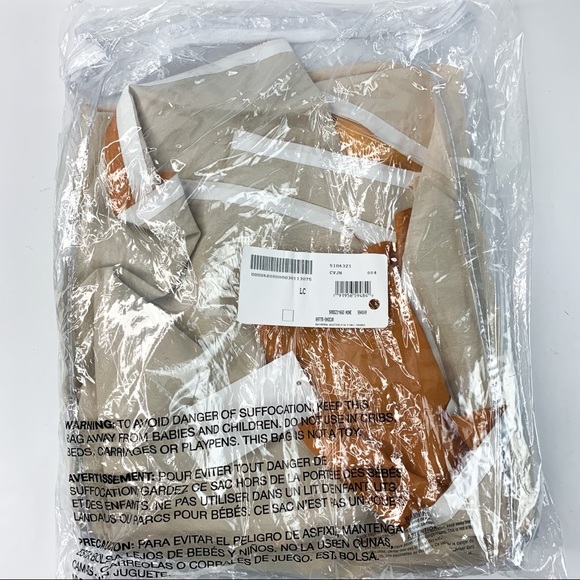 DENY DESIGNS June Journal Retro Shower Curtain - Picture 3 of 3